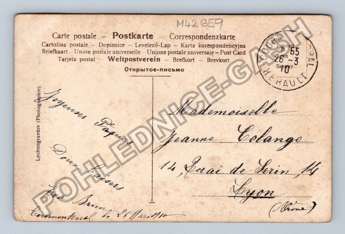 Pohlednice Francie mladá žena s kloboukem (M42659)