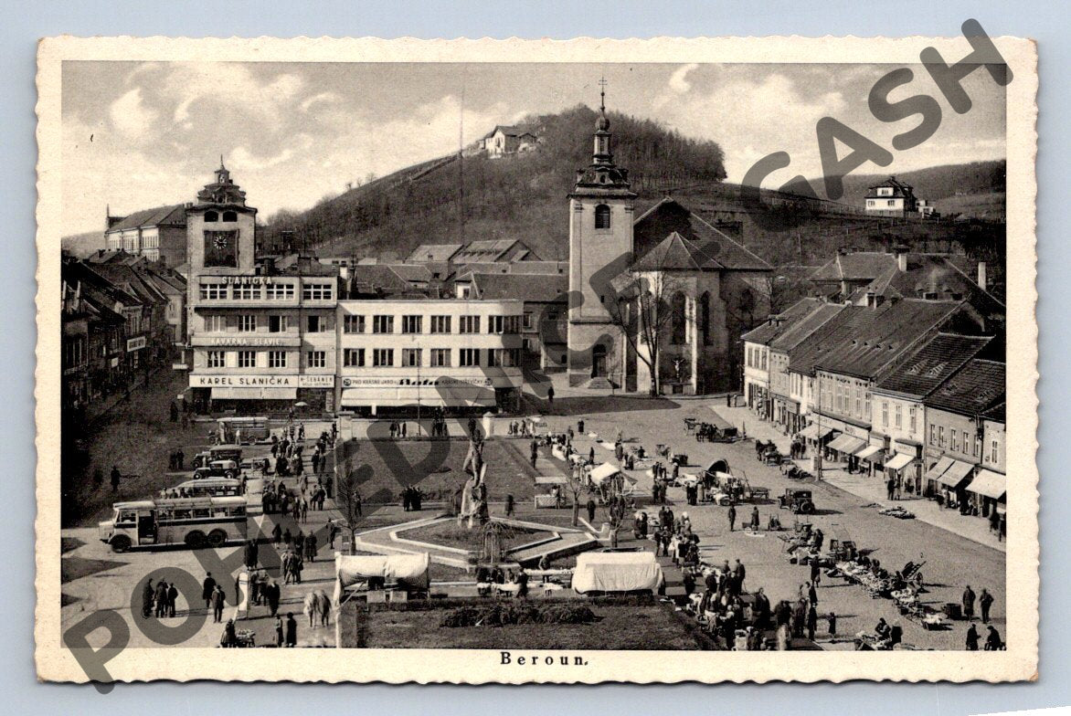 Pohlednice Beroun náměstí kostel historická (M699)