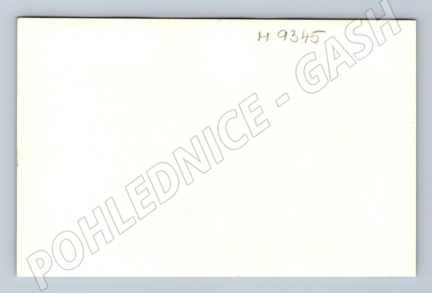 Postcard portrait of an elderly man painting (M9345)
