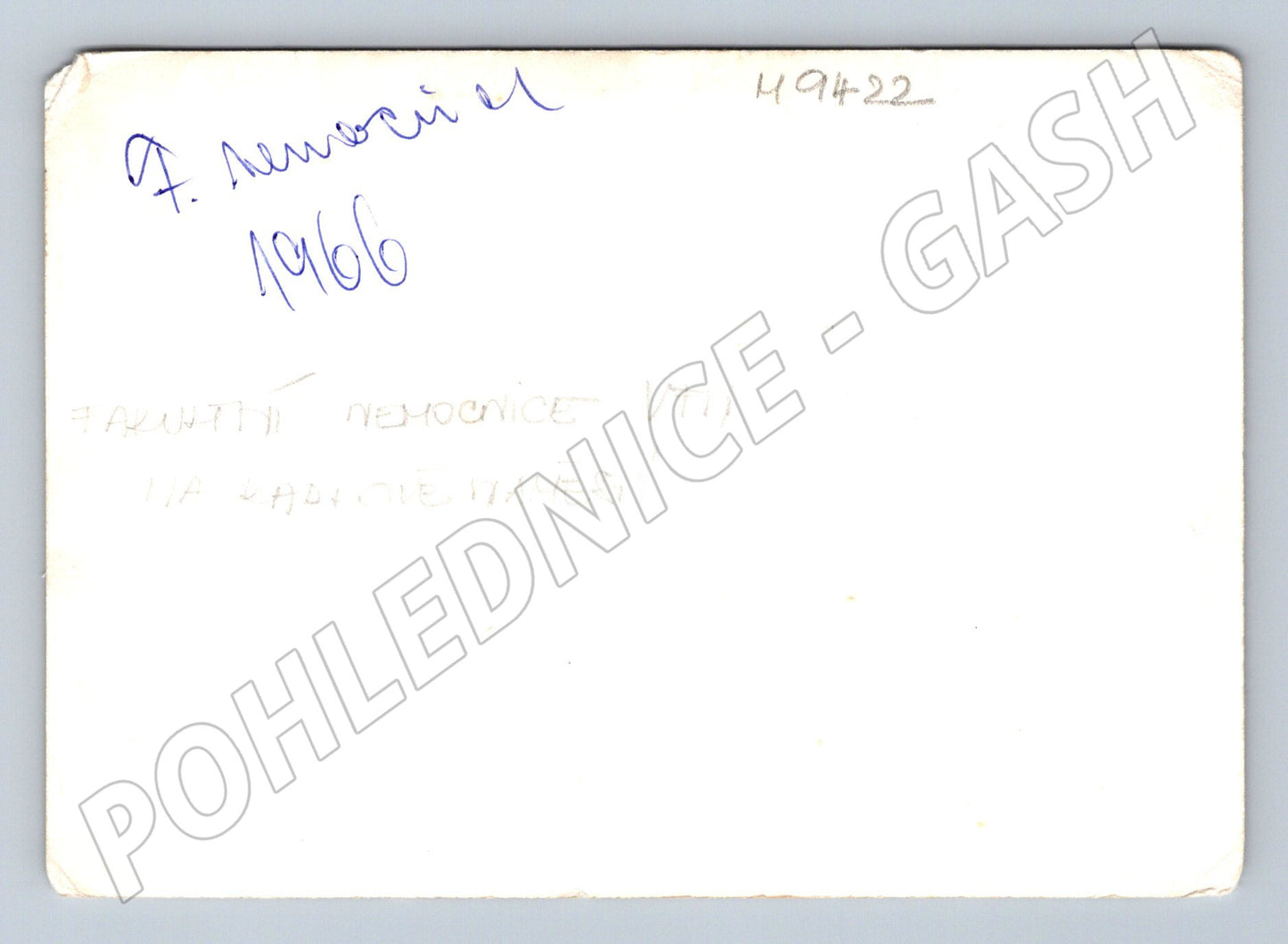 Pohlednice Praha 1966 průvod Karlovo náměstí (M9422)