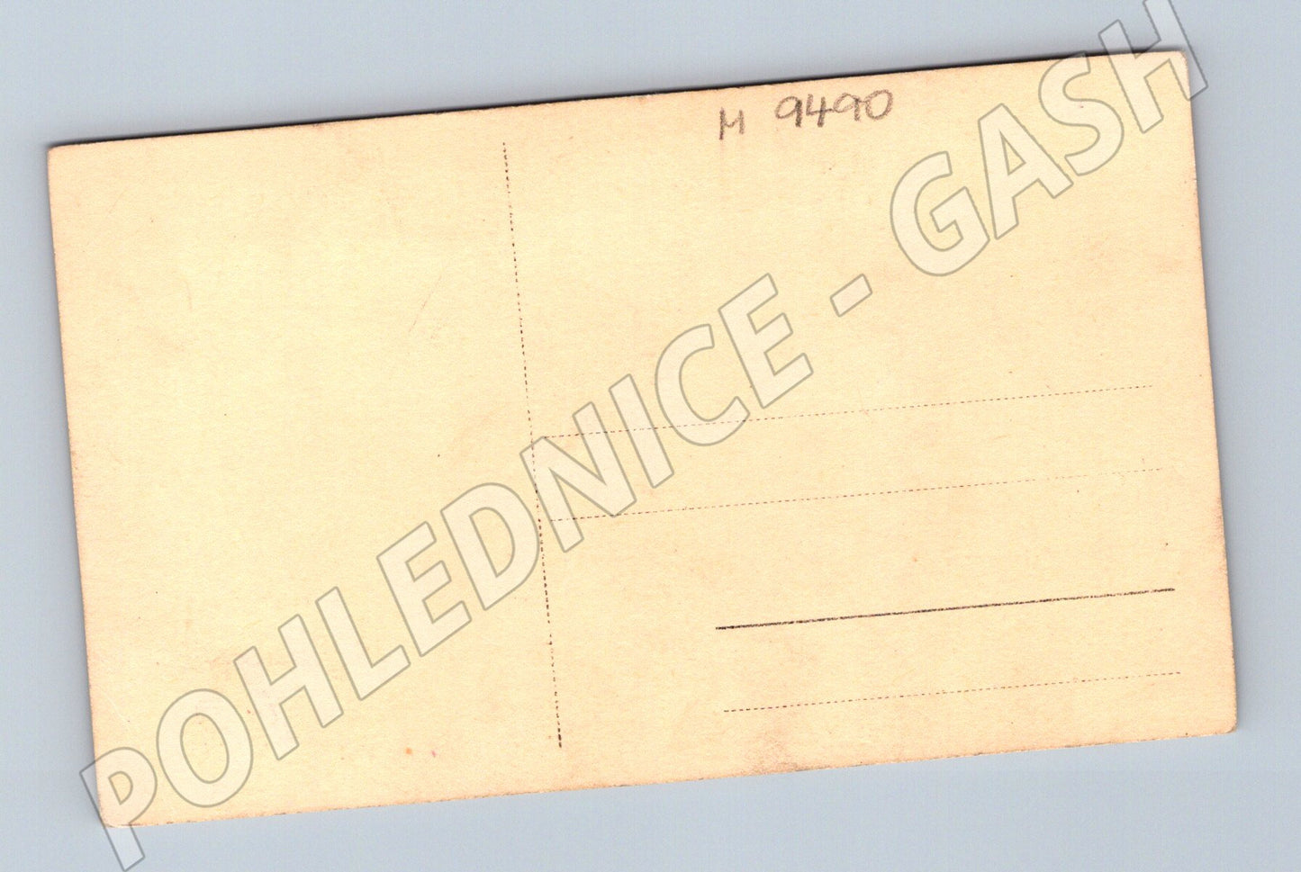 Postcard portrait of three people studio (M9490)