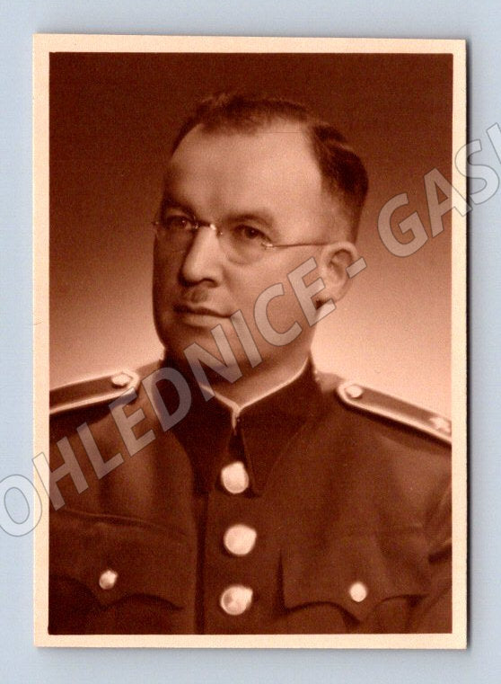 Pohlednice portrét muže v uniformě (P1110)