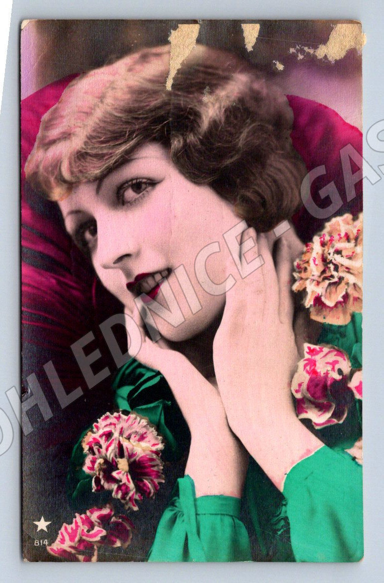 Pohlednice herečka s květinami ČSR (P1381)