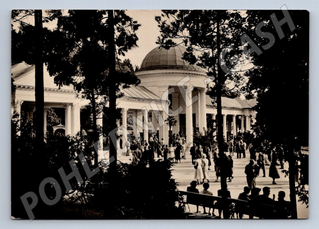 Pohlednice Mariánské Lázně kolonáda Rudolfův pramen PP 1960 (P1965)