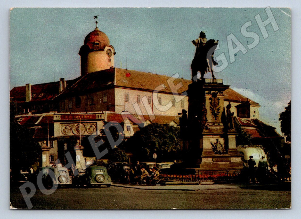 Pohlednice Poděbrady náměstí krále Jiřího (P2001)