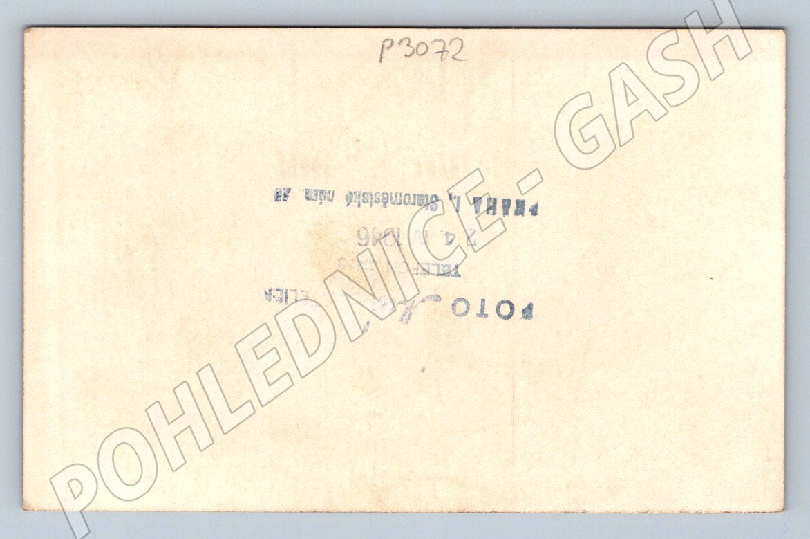Stará fotografie Praha interiér kostela oltář 1946 (P3072)