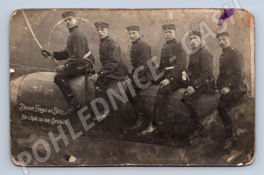 Pohlednice němečtí vojáci na torpilu 1915 (ST4173)