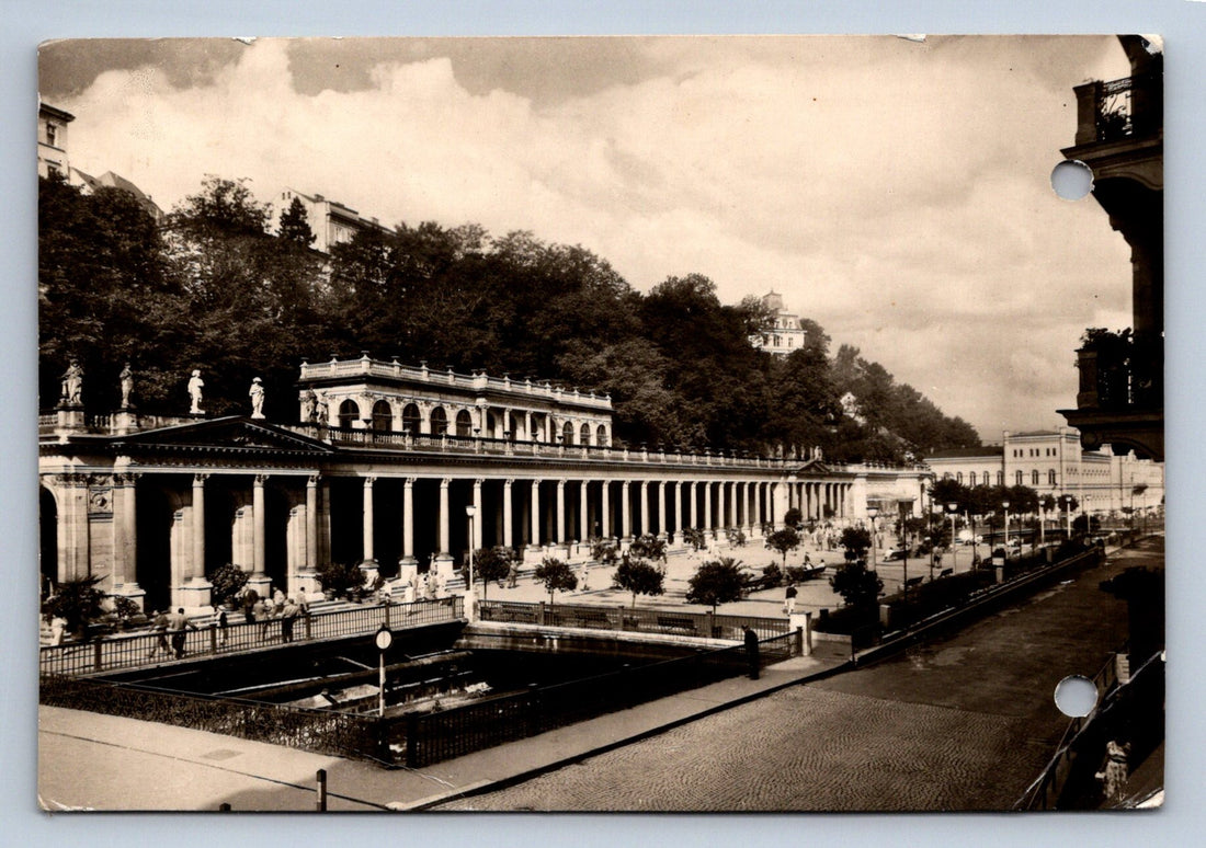 ♨️ Stara pohlednice Karlovy Vary kolonáda