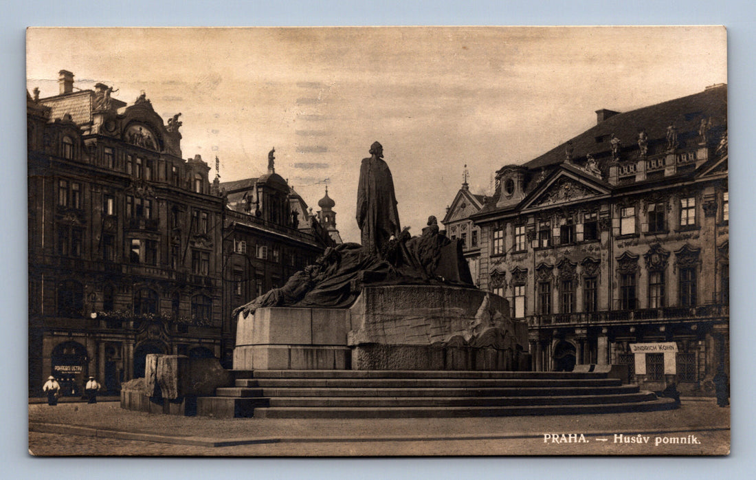 🔔 Stara pohlednice Praha Husův pomník