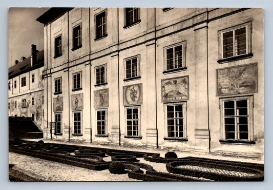 Pohlednice Praha Pamatník národního písemnictví Zahrada muzea (JN1731)