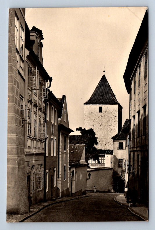 Pohlednice Praha hrad Černá věž s branou (JN1752)