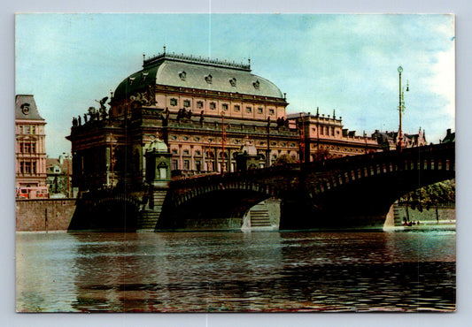 Pohlednice Praha Národní divadlo pohled od mostu (JN1775)