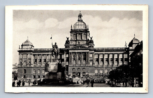 Pohlednice Praha Pomník sv. Václava a museum (JN2005)