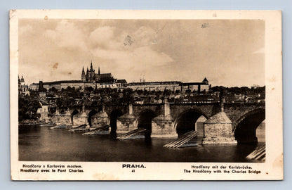 Pohlednice Hradčany s Karlovým mostem (JN2006)