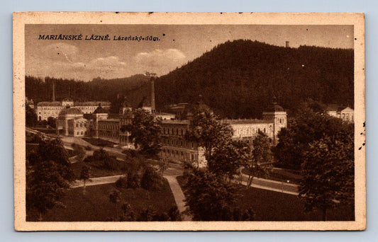 Pohlednice Mariánské lázně Lázeňský dům (JN2016)