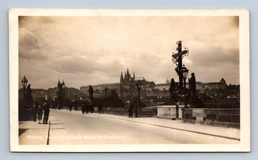 Pohlednice Praha pohled z Karlova mostu n a Hradčany (JN2029)