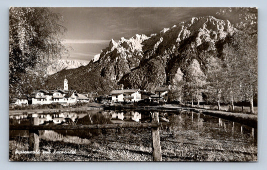 Pohlednice Mittenwald mit Karwendel (JN2427)