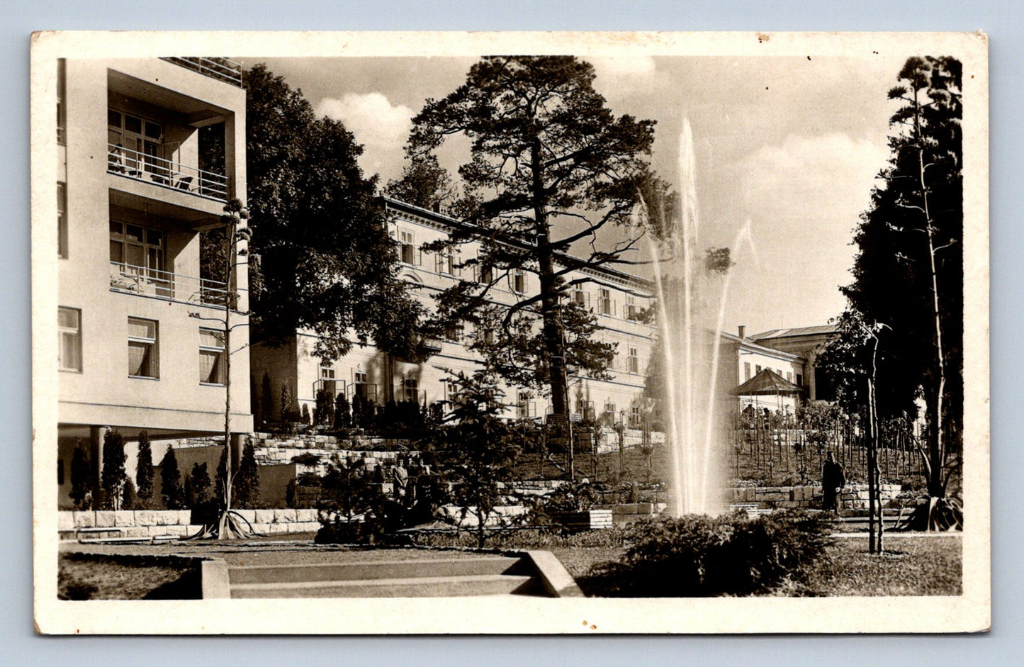 Pohlednice Sliač Kúpele. Liečebné domy (JN2511)