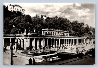 Pohlednice KARLOVY VARY - KOLONÁDA (ST1259)