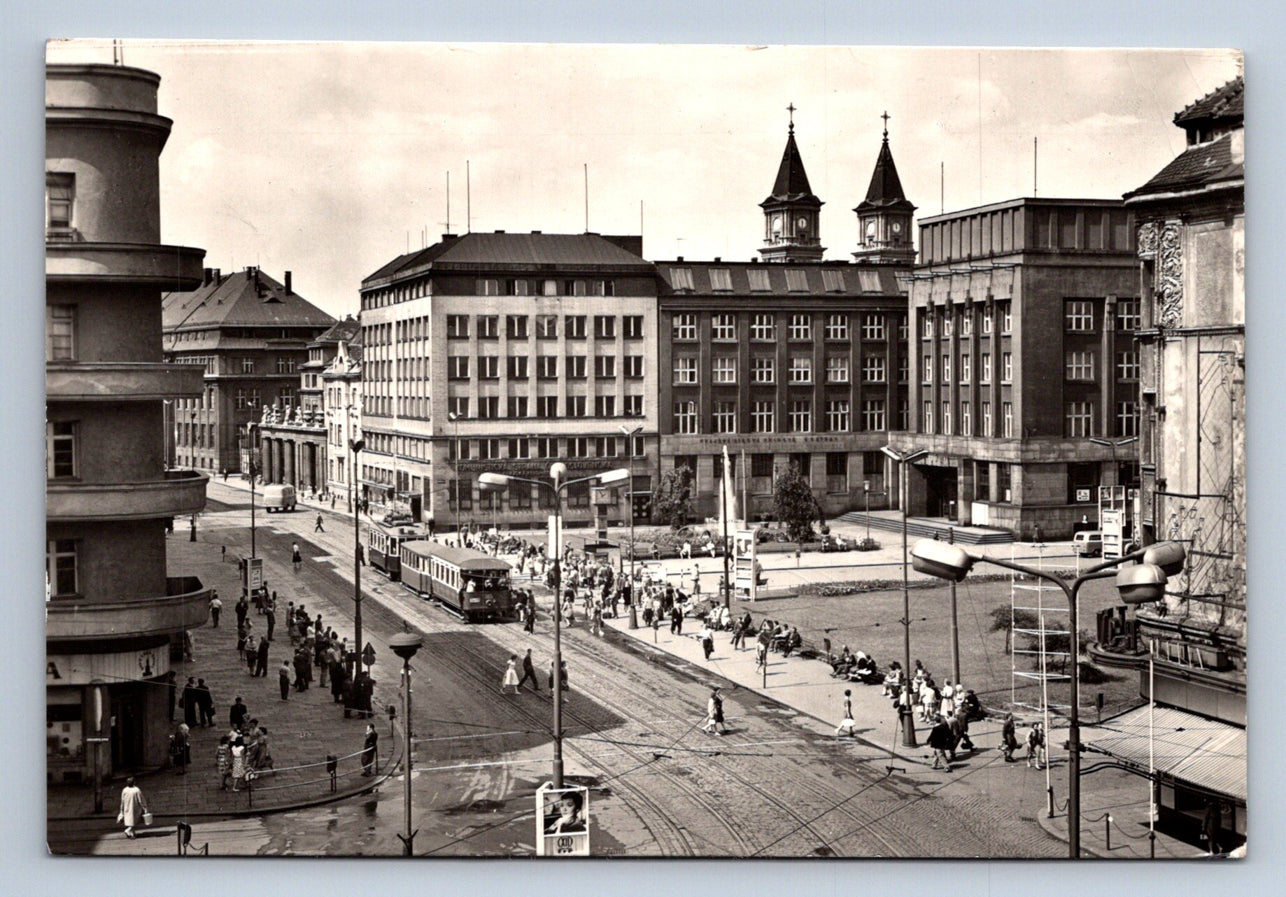 Pohlednice OSTRAVA - NÁMĚSTÍ VÍTĚZNÉHO ÚNORA (ST1472)