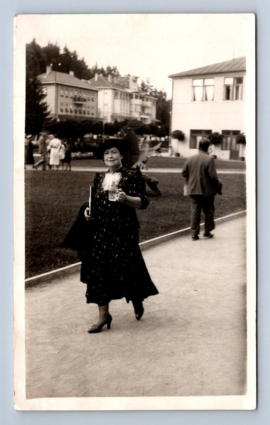Pohlednice LÁZNĚ LUHAČOVICE (ST2337)