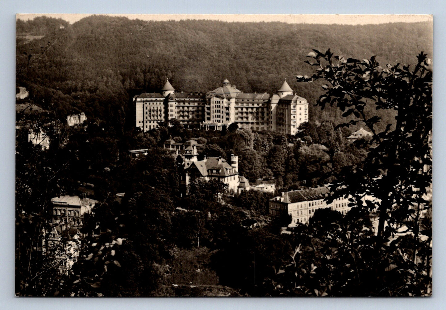 Pohlednice KARLOVY VARY (ST438)