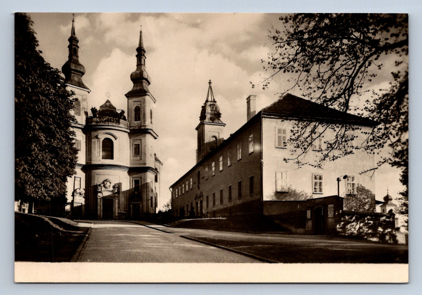 Pohlednice LITOMYŠL - PIARISTICKÝ KOSTEL A MUSEUM (ST523)