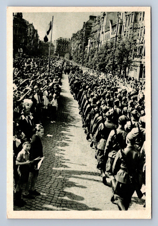 Pohlednice POCHOD ČESKOSLOVENSKÉ ARMÁDY VÁCLAVSKÝM NÁMĚSTÍM (ST528)
