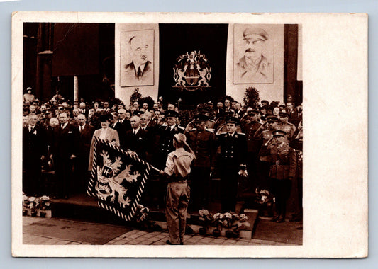 Pohlednice DR. EDVARD BENEŠ S CHOTÍ PŘI PŘEHLÍDCE (ST610)