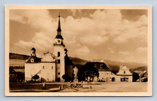 Pohlednice VLACHOVO BŘEZÍ - GOTTWALDOVO NÁMĚSTÍ (ST857)