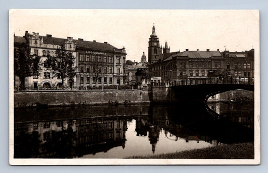 Pohlednice HRADEC KRÁLOVÉ - NÁBŘEŽÍ (ST915)