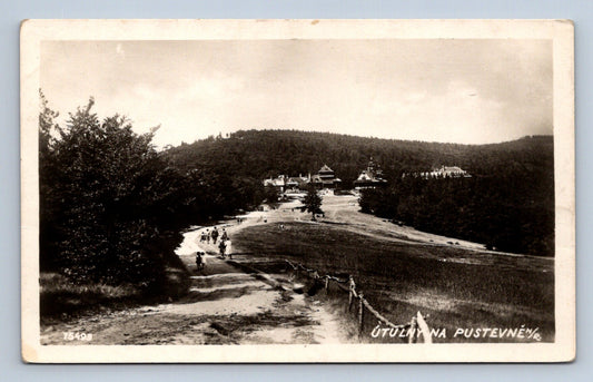 Pohlednice ÚTULNY NA PUSTEVNĚ N.R. (ST2611)
