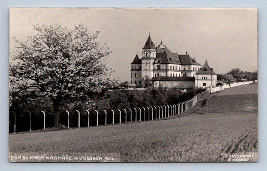 Pohlednice DŮM DR. KARLA KRAMÁŘE VE VYSOKÉM N. JIZ. (ST2623)