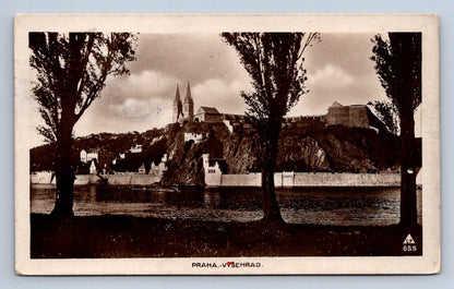 Pohlednice PRAHA - VYŠEHRAD (ST2640)