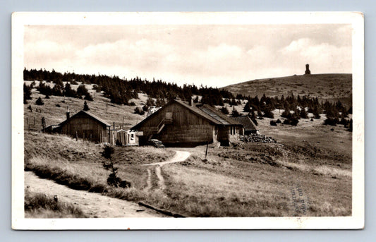 Pohlednice ŠVÝCÁRNA POD PRADĚDEM V POZADÍ PRADĚD (ST2805)