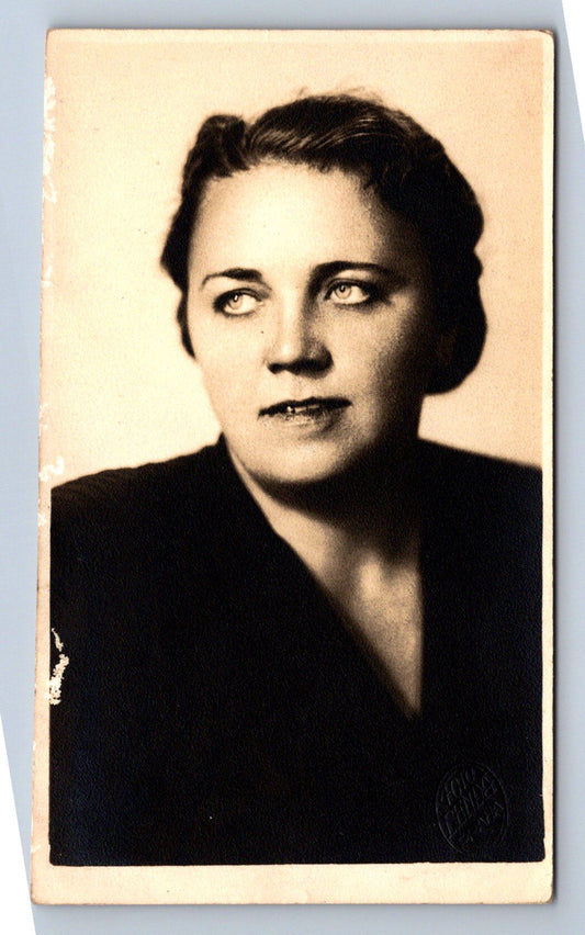 Pohlednice ŽENA - FOTO BENDA (ST3109)