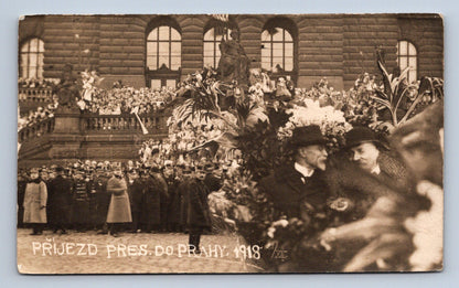 Pohlednice PŘÍJEZD PRESIDENTA DO PRAHY 1918 (ST3112)