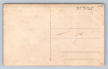 Pohlednice DÍVKA (ST3135)