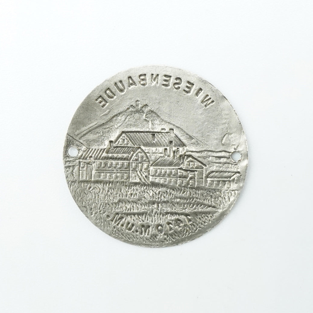 Turistický štítek WIESENBAUDE 1410 M.U.M. (X25591)