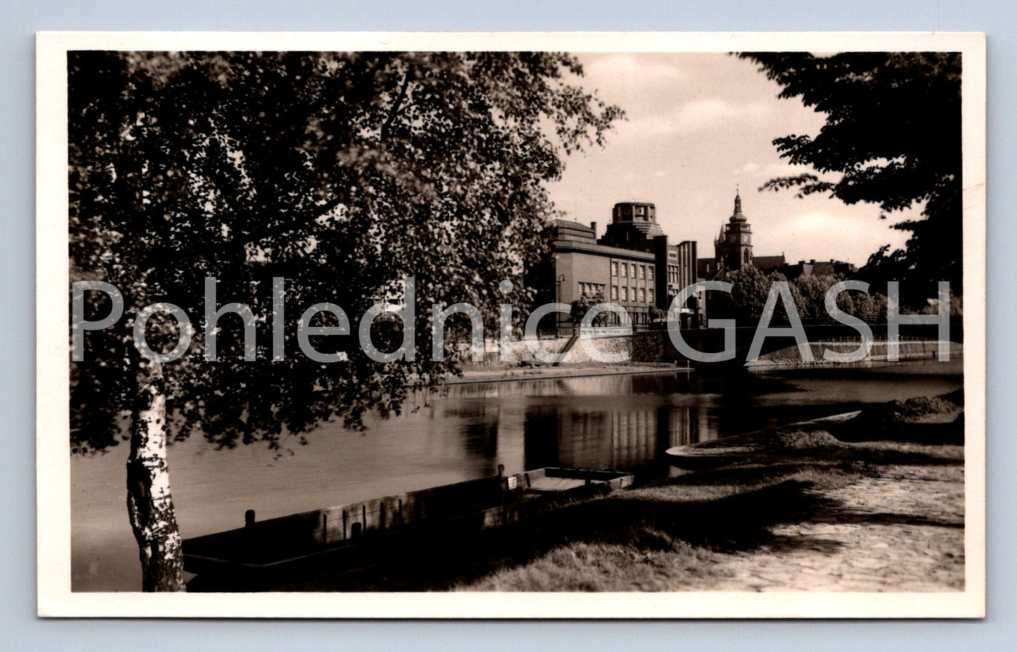 Postcard HRADEC KRÁLOVÉ - PARTY AT THE MUSEUM (ST5562)