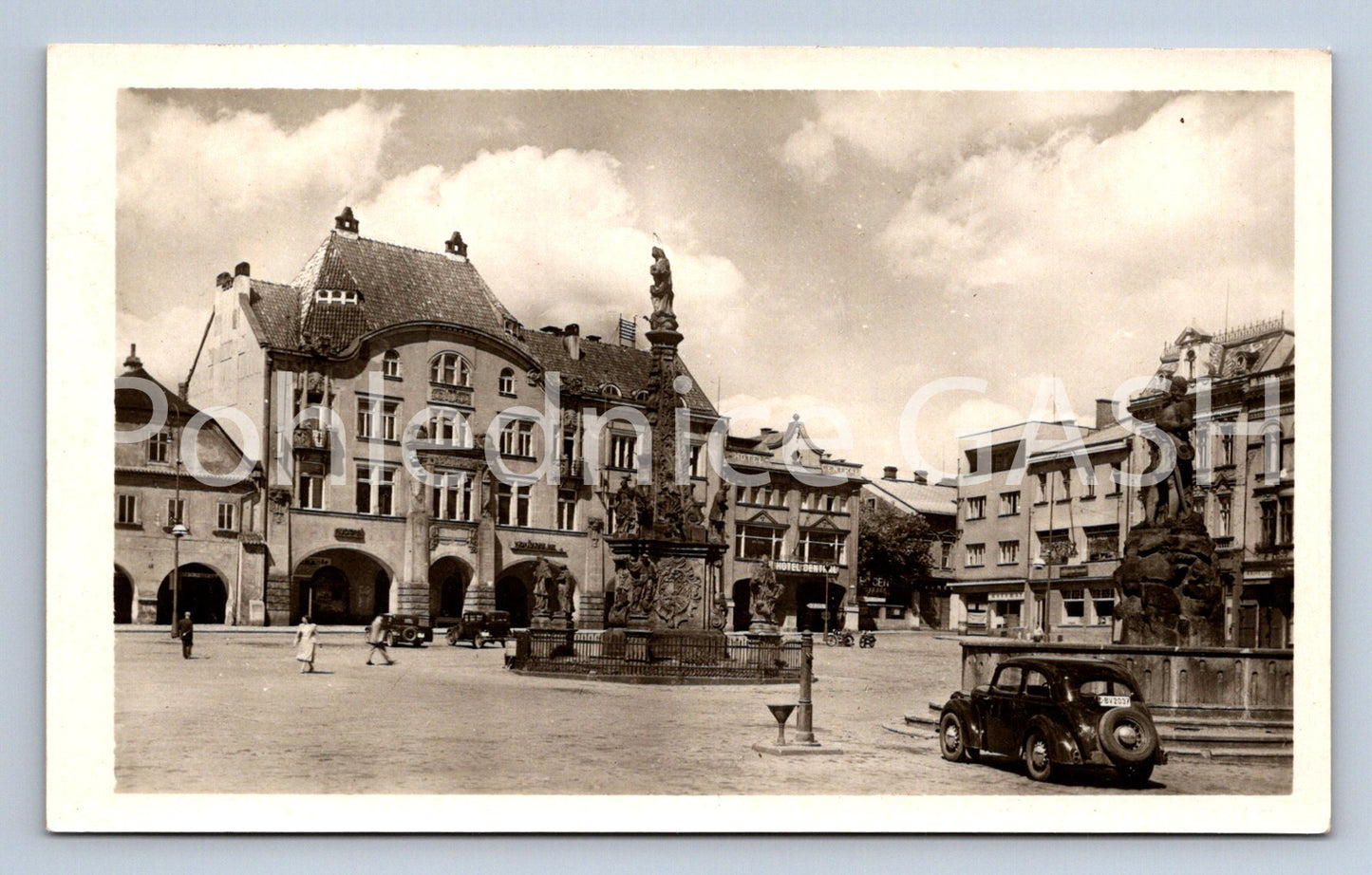Postcard THE COURT OF THE KING OF LABEM (ST5665)