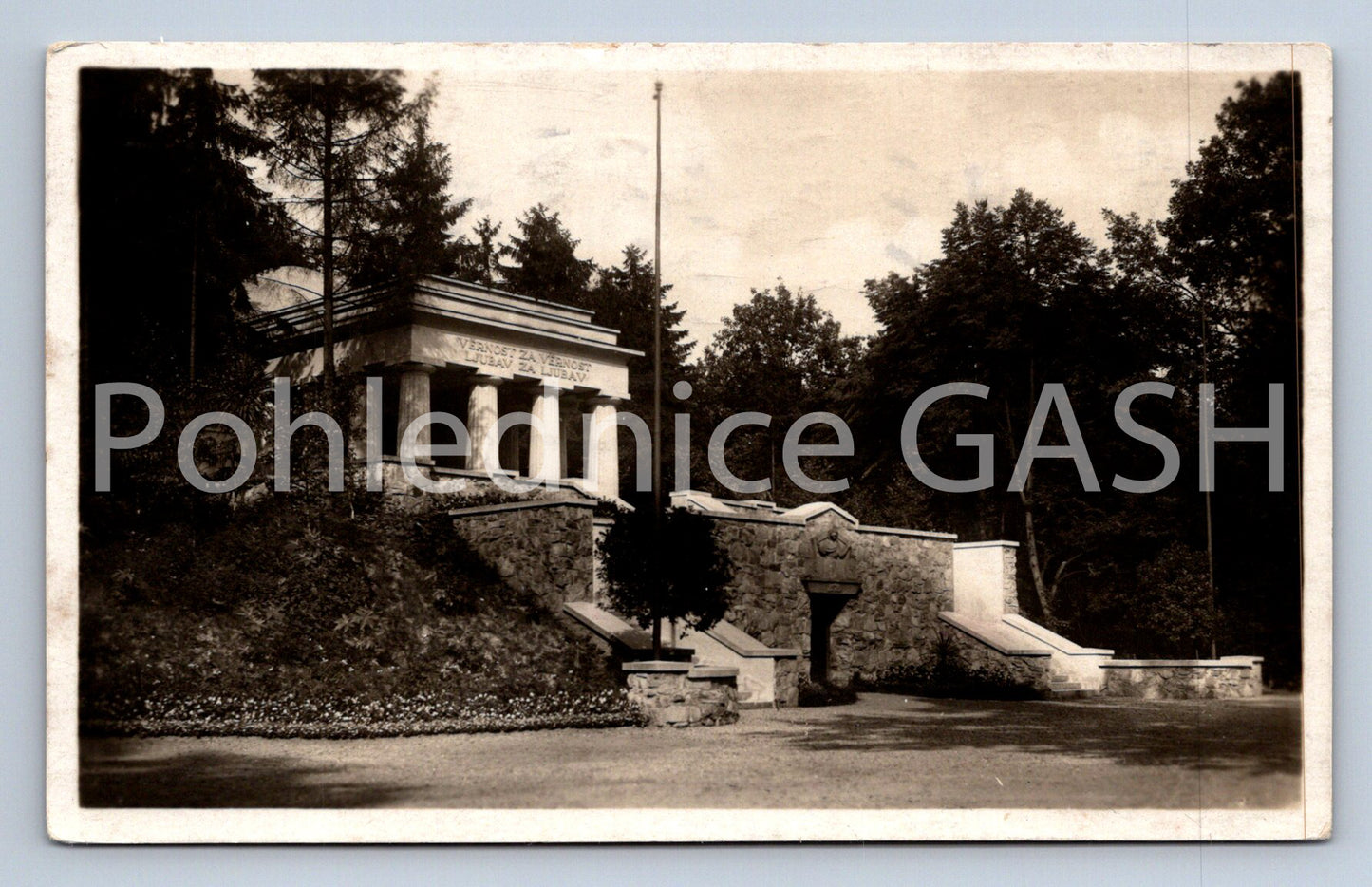 Postcard OLOMOUC (ST5675)