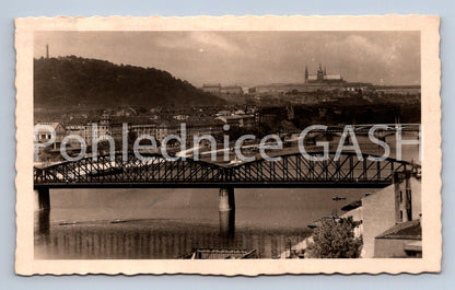 Postcard PRAGUE VIEW OF HRADČANY (ST5728)
