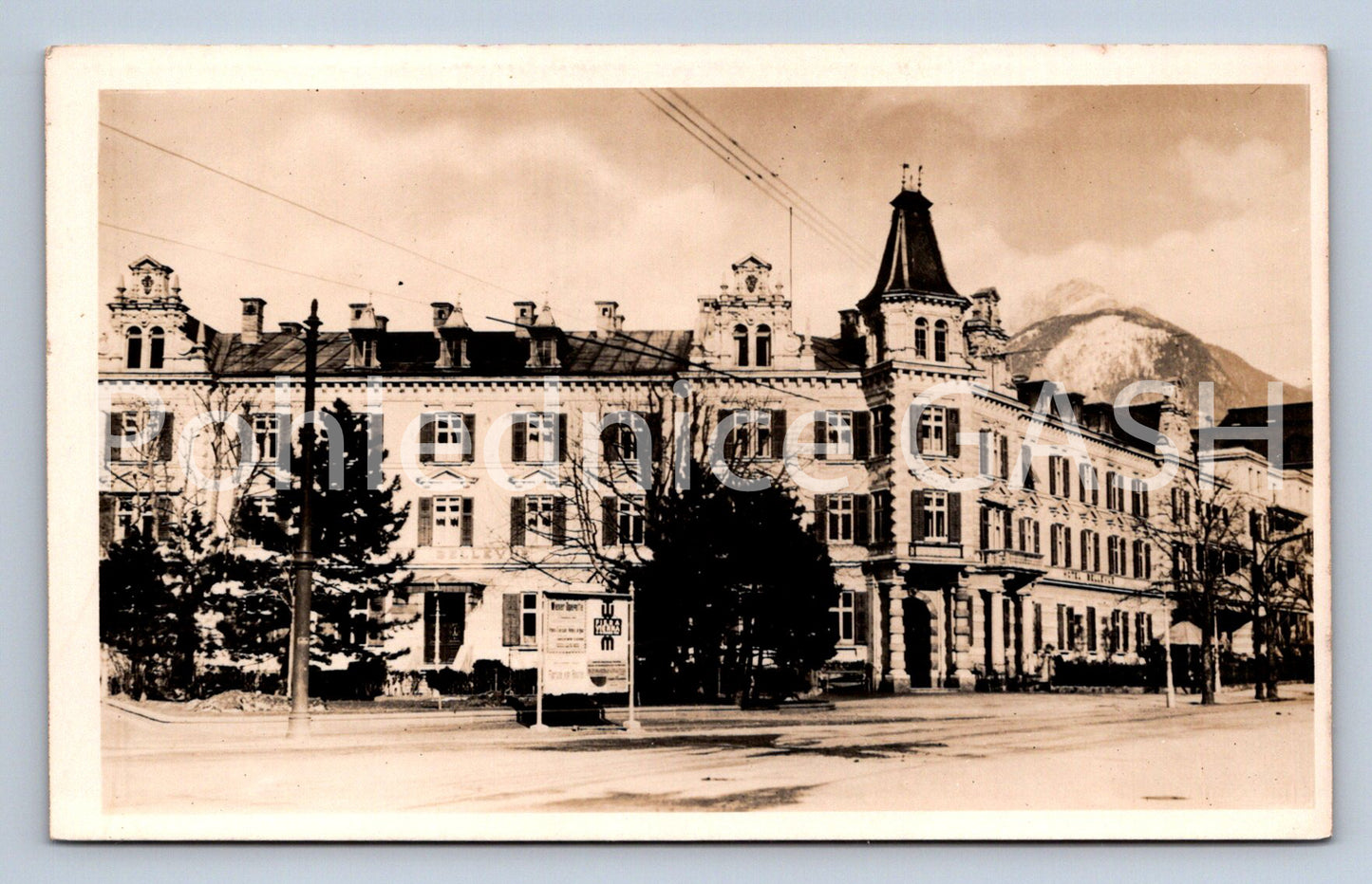 Postcard KARLOVY VARY - PENSION URANIA (ST5754)