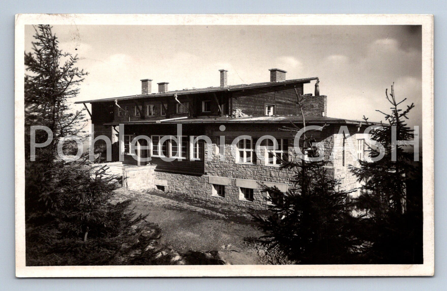 Postcard LYSÁ HORA - CHATA KČT. (ST6093)