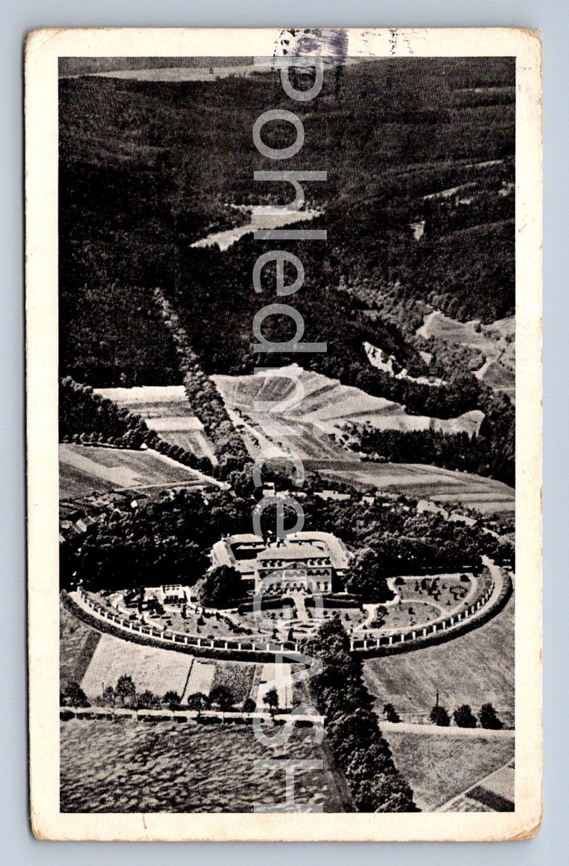 Postcard SQUARE ON HANÉ - CASTLE (ST6098)