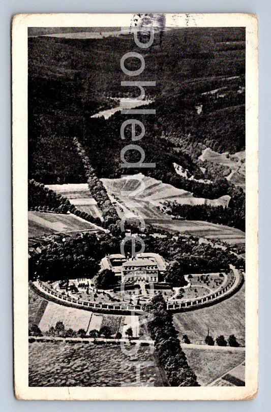 Postcard SQUARE ON HANÉ - CASTLE (ST6098)