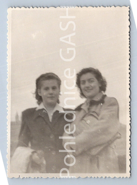Pohlednice FOTO DVĚ ŽENY (ST4317)