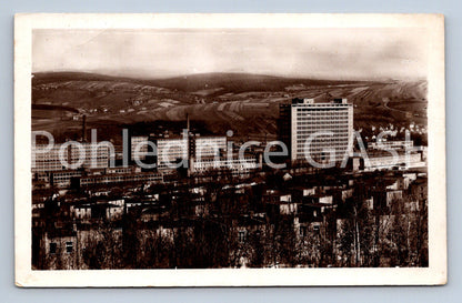 Pohlednice ZLÍN - STŘED BAŤOVÝCH ZÁVODŮ SE SPRÁVNÍ BUDOVOU (ST4498)