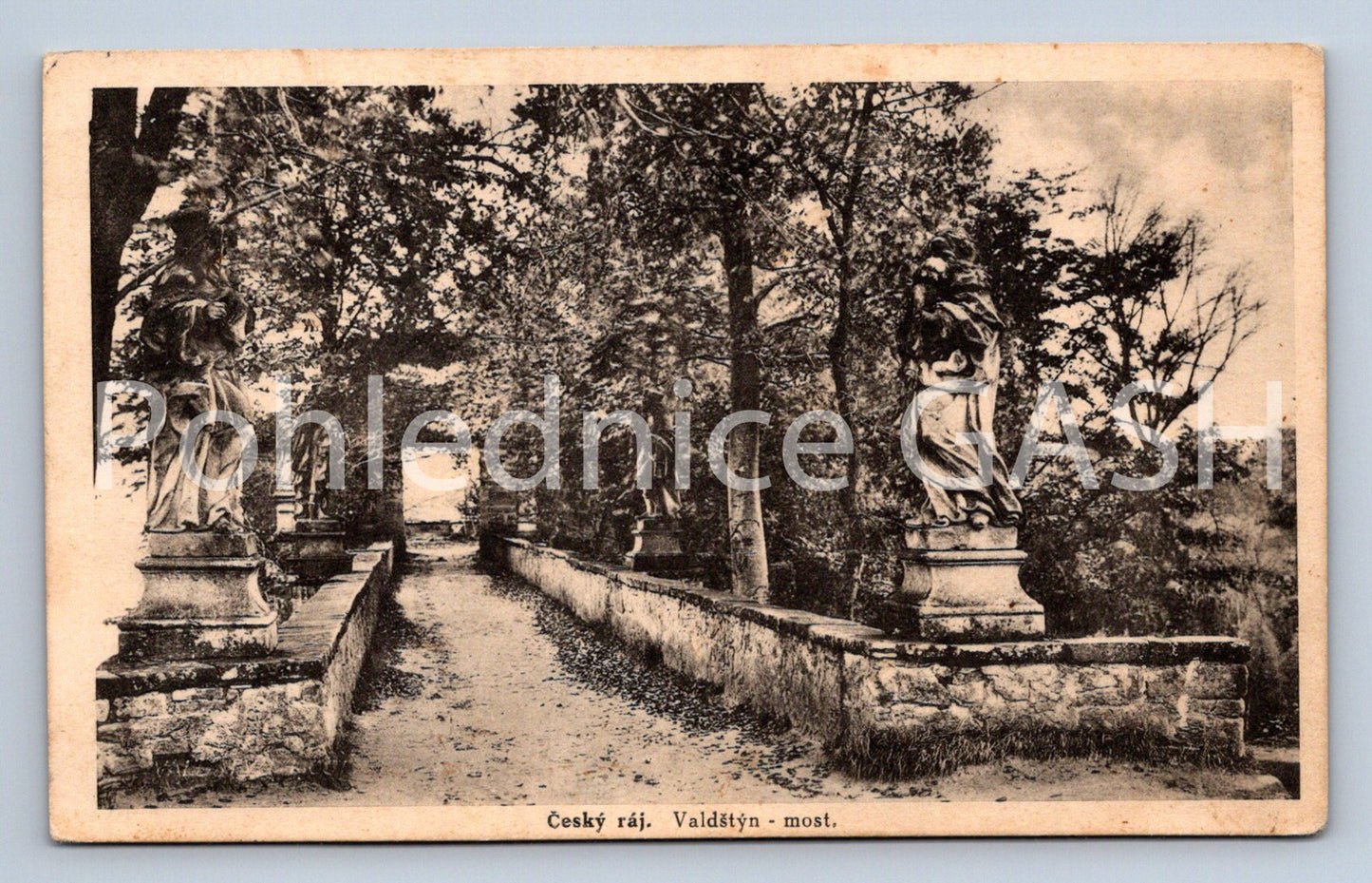 Postcard BOHEMIAN PARADISE - VALDŠTÝN (ST4811)